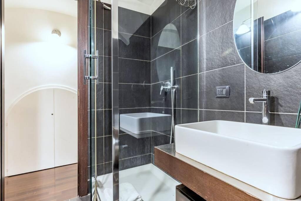 Lovely Apartment Ground Floor Colosseo Wi-Fi Ac Ρώμη Εξωτερικό φωτογραφία